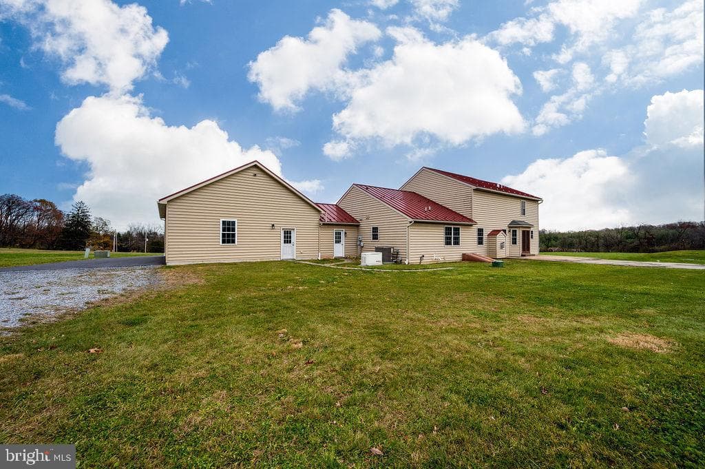 130 Troxel Road photo 69