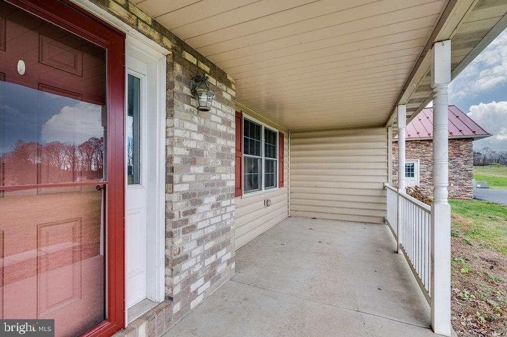 130 Troxel Road photo 7
