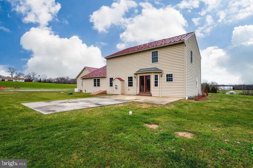130 Troxel Road photo 72