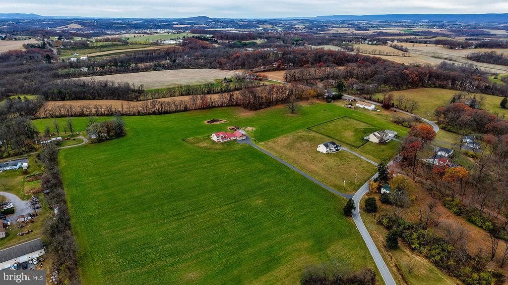 130 Troxel Road photo 80