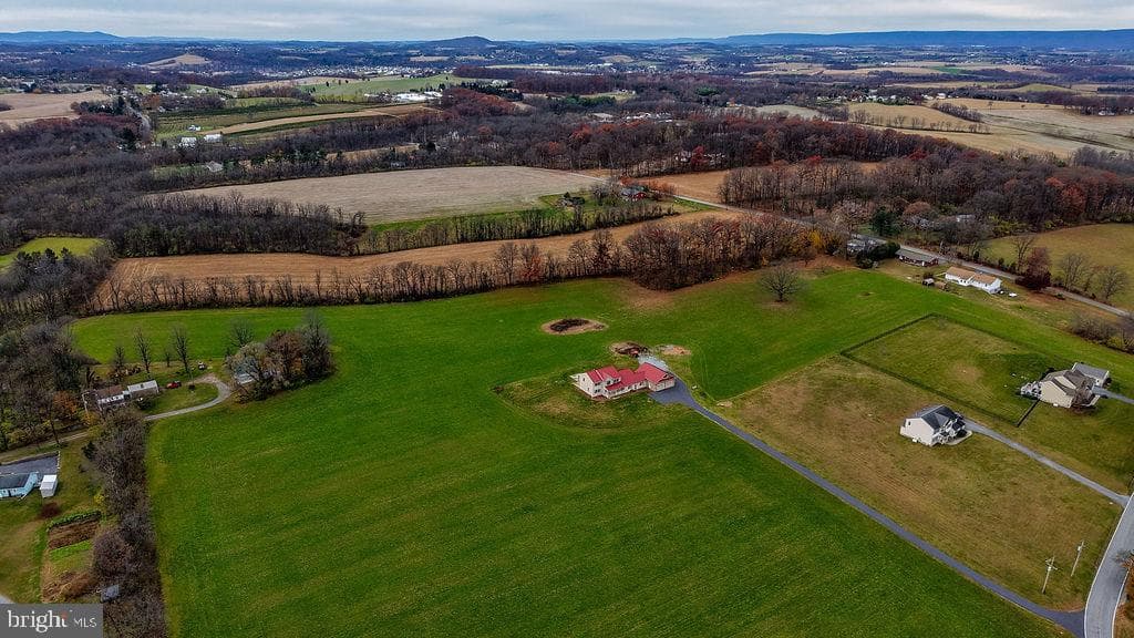 130 Troxel Road photo 81