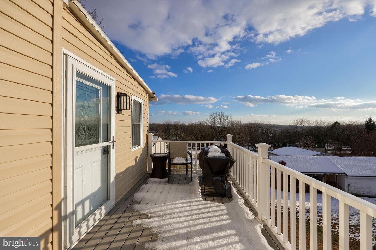 207 Hazel Street photo 5