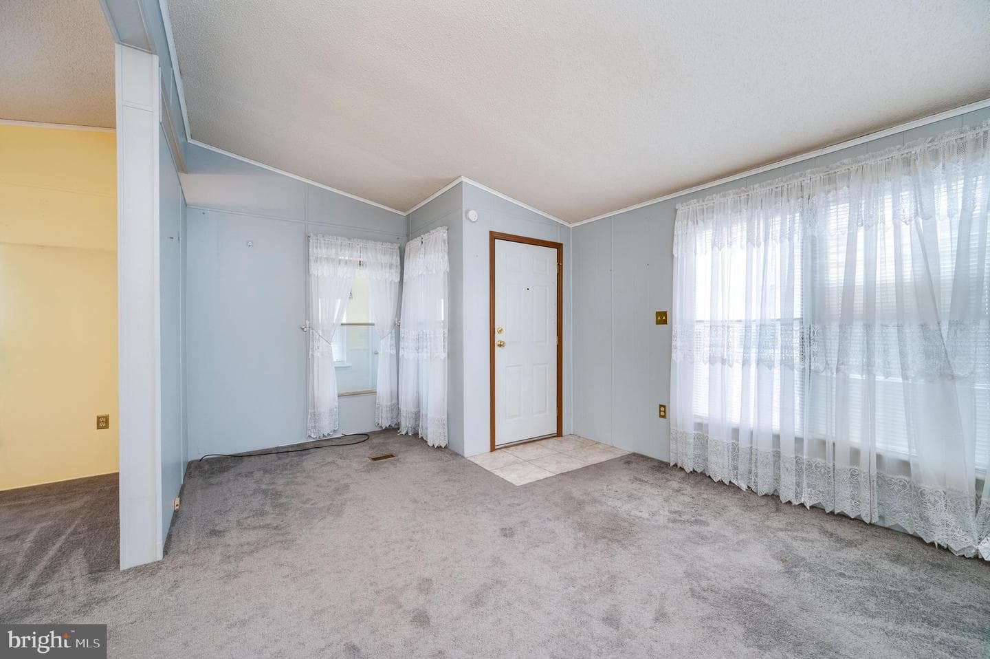 217 Knollwood Lane photo 11