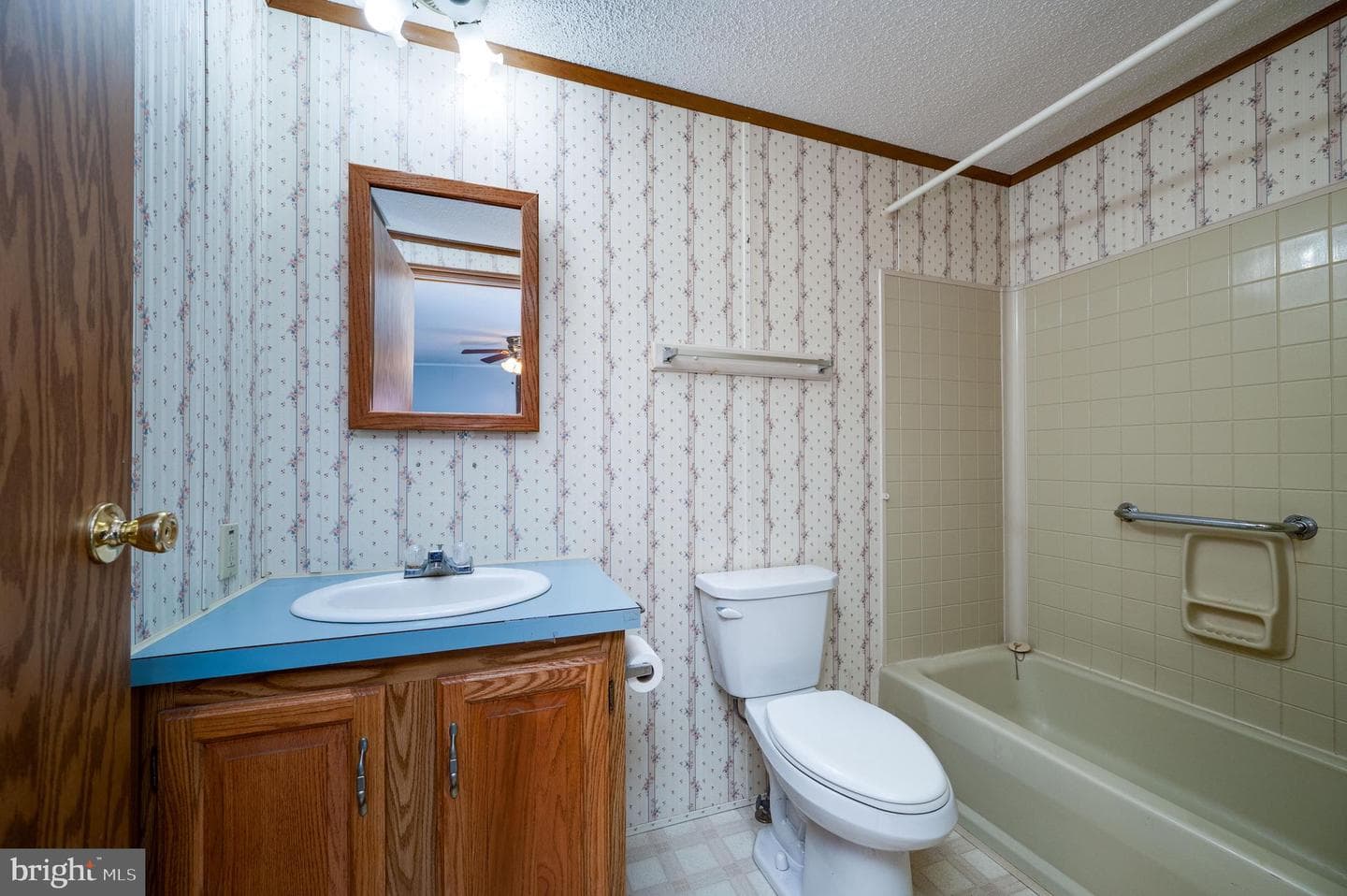 217 Knollwood Lane photo 23