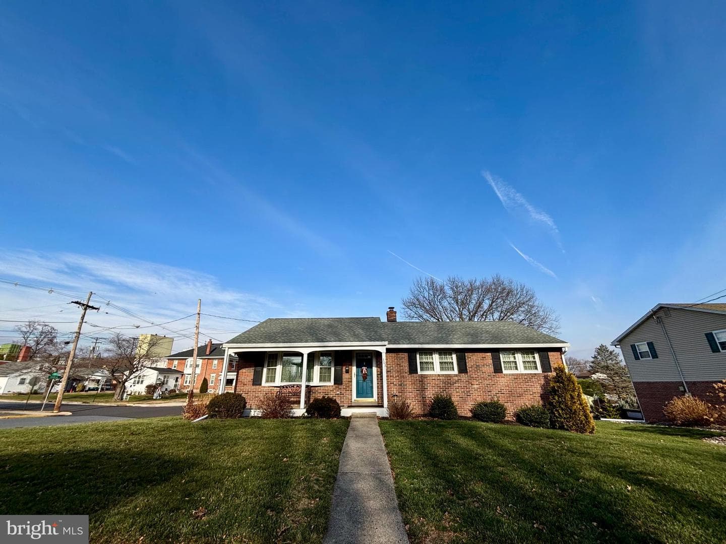 303 E 5th Street photo 4