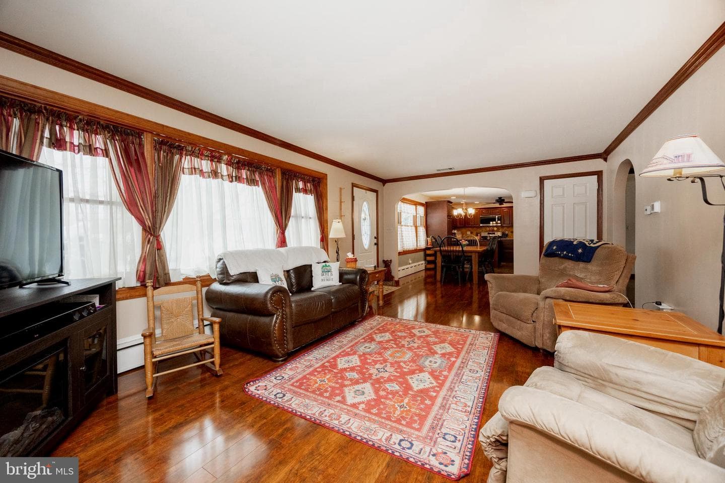 3284 Friedensburg photo 2