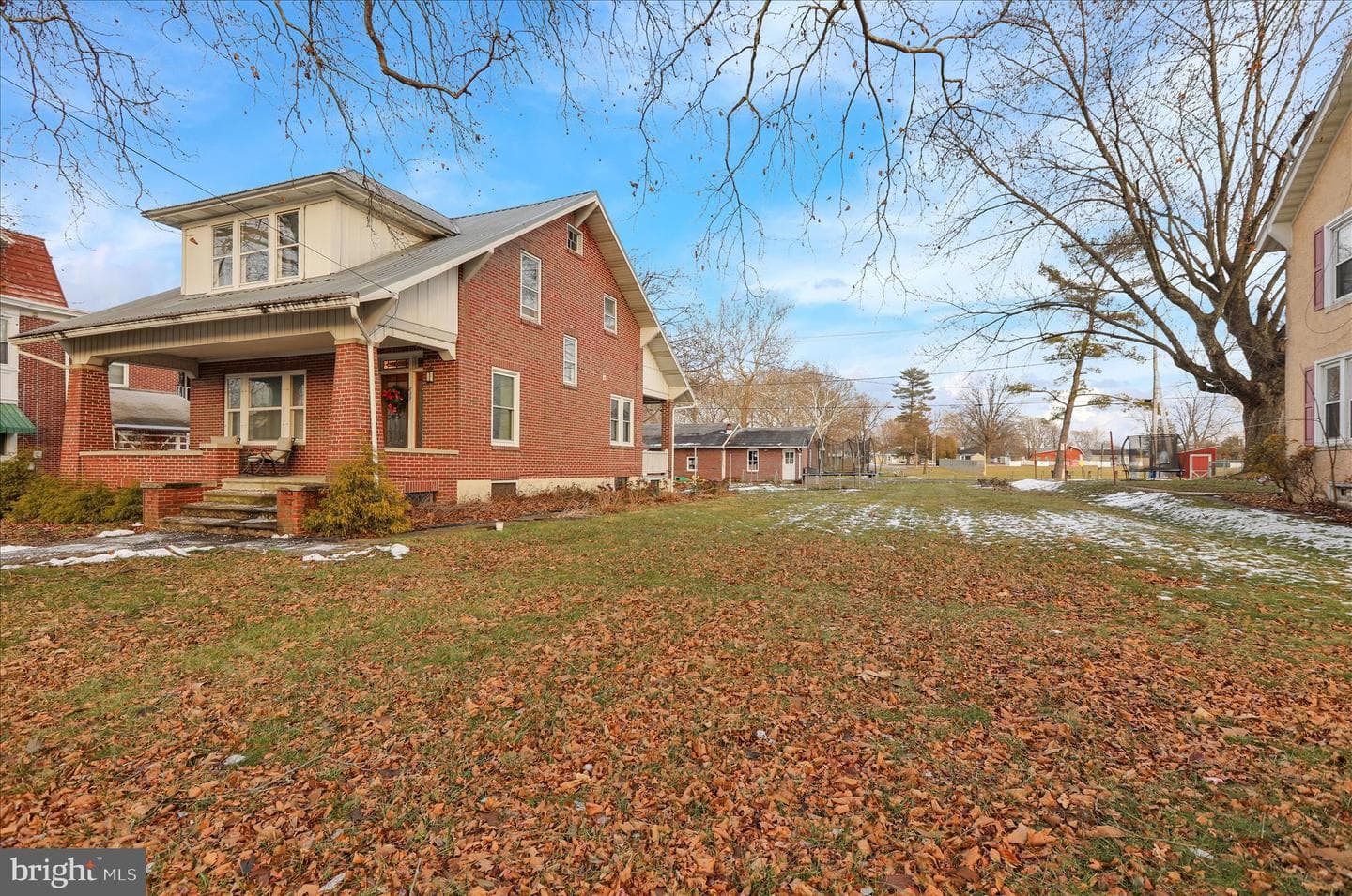 839 Main Street photo 5