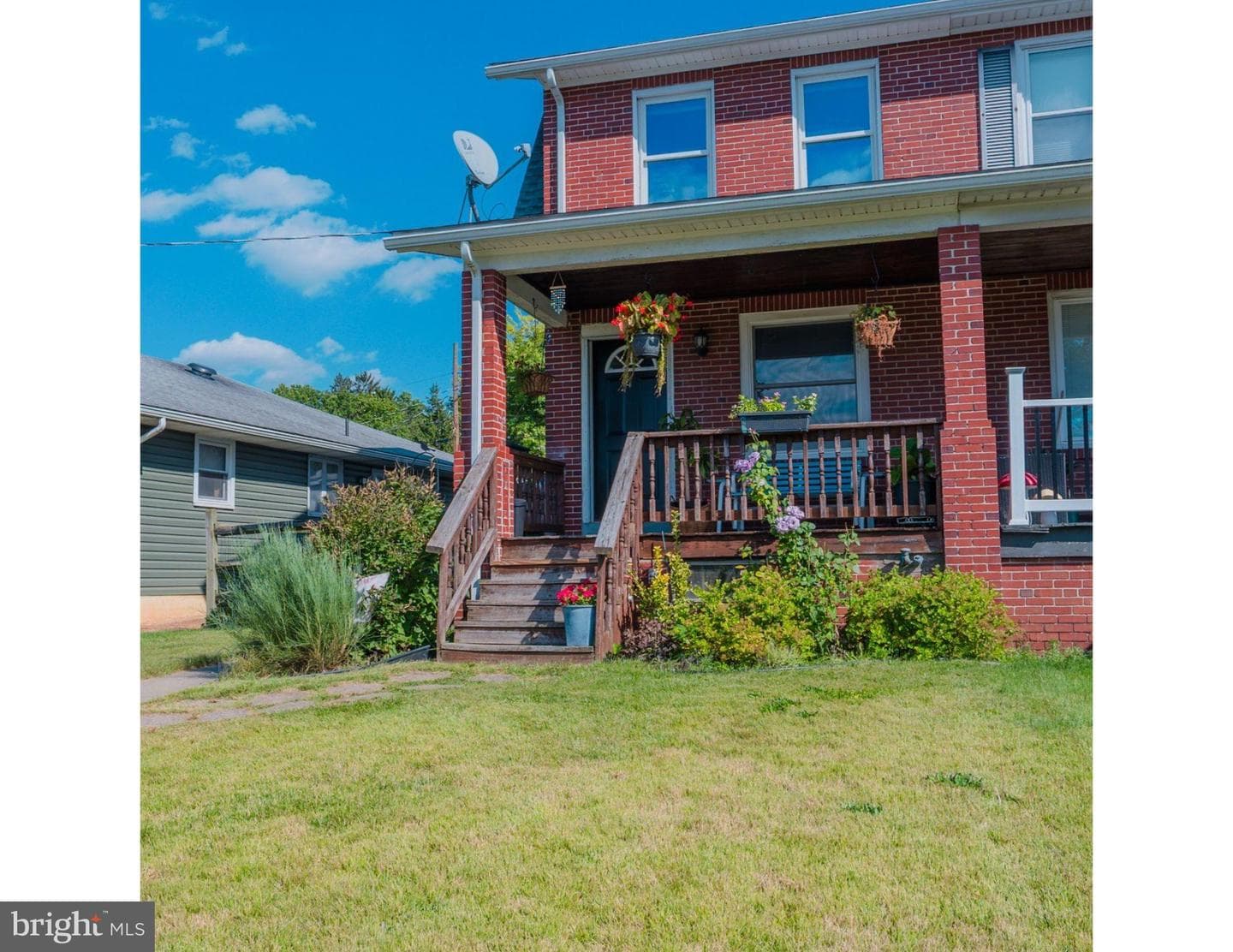 1028 Broadway Boulevard photo 2