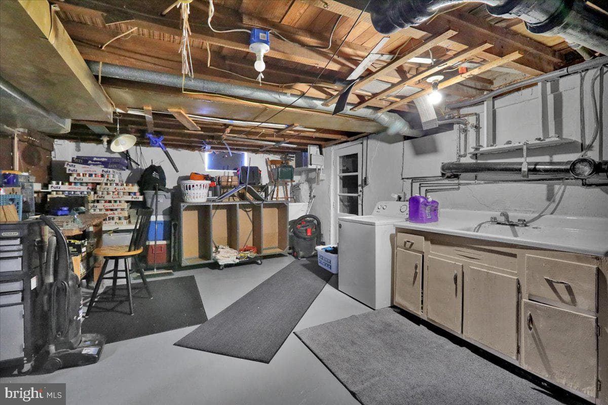 135 Chestnut Street photo 27