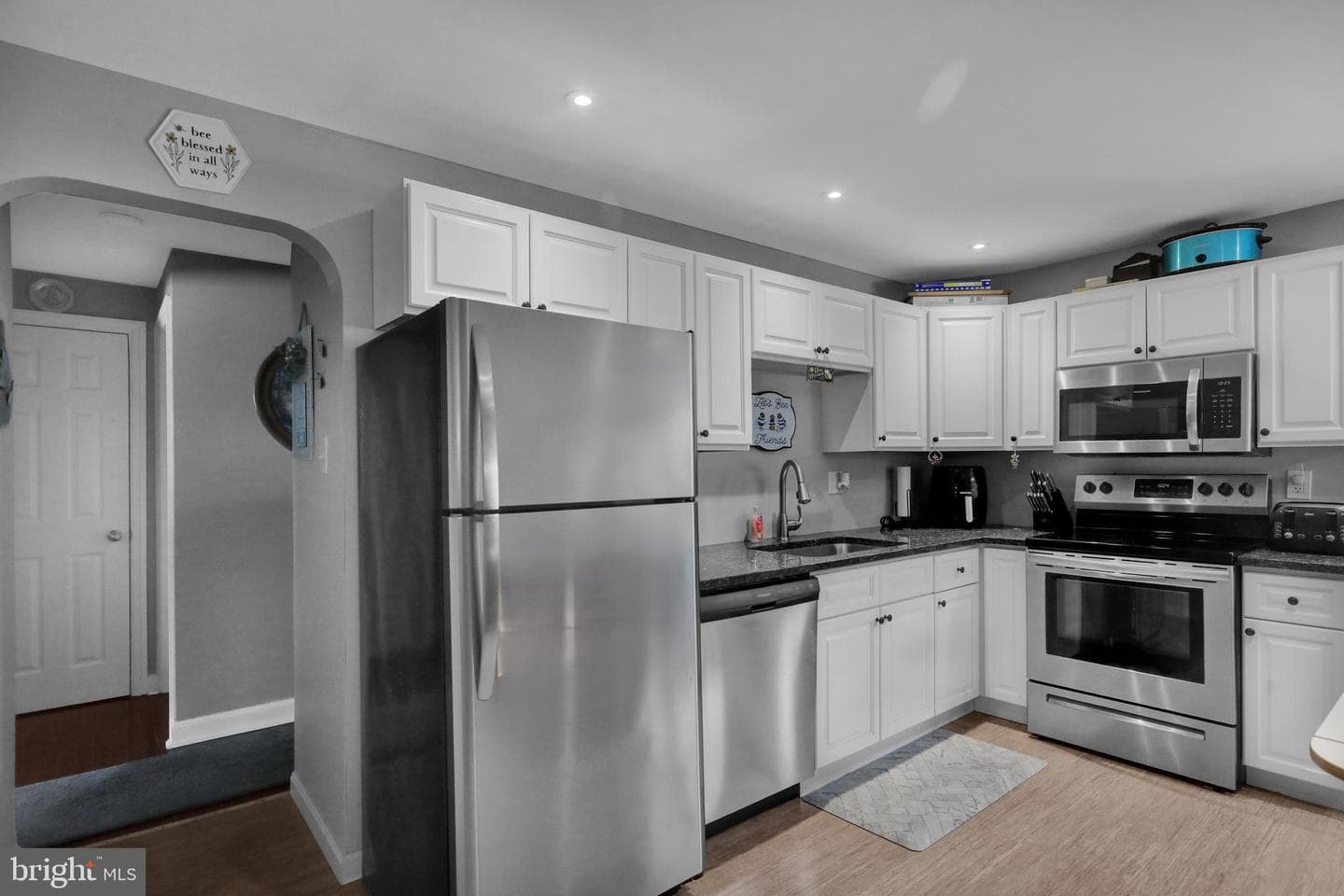 135 Chestnut Street photo 8