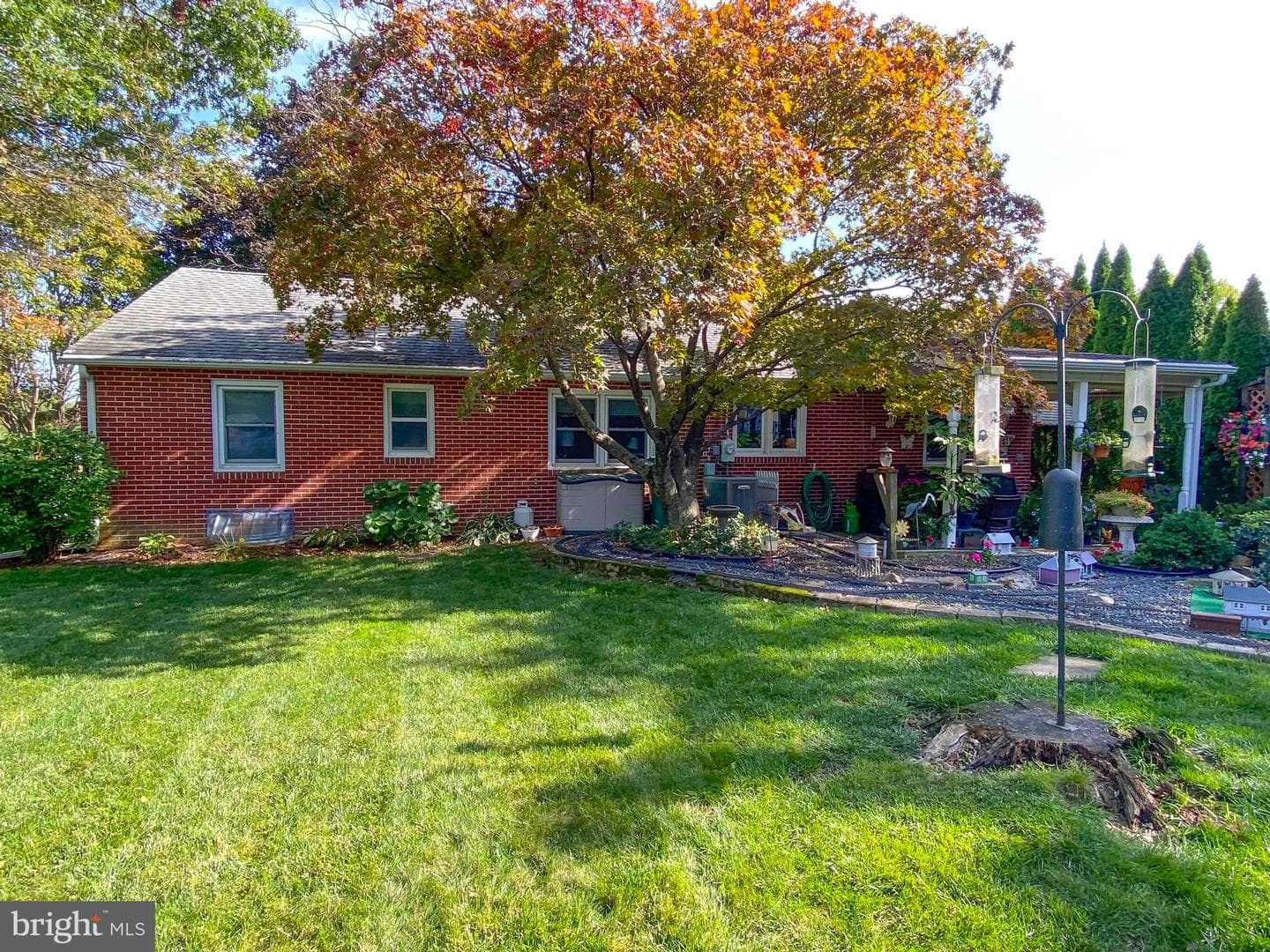 731 Cherry Street photo 46