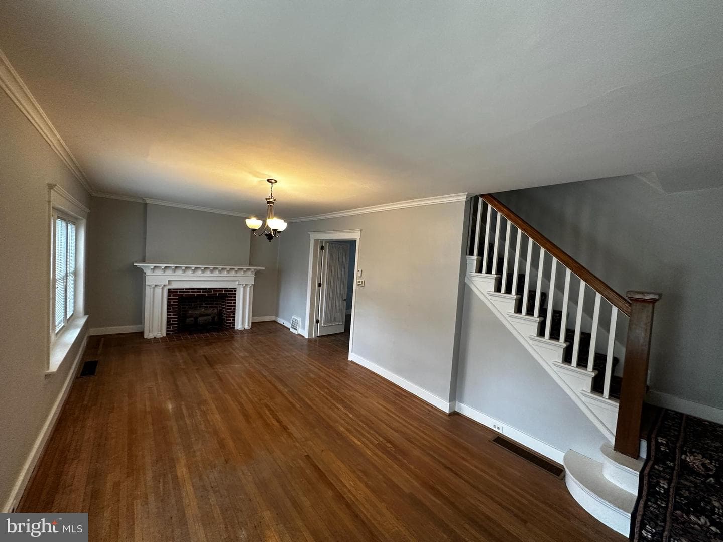924 Franklin Street photo 2