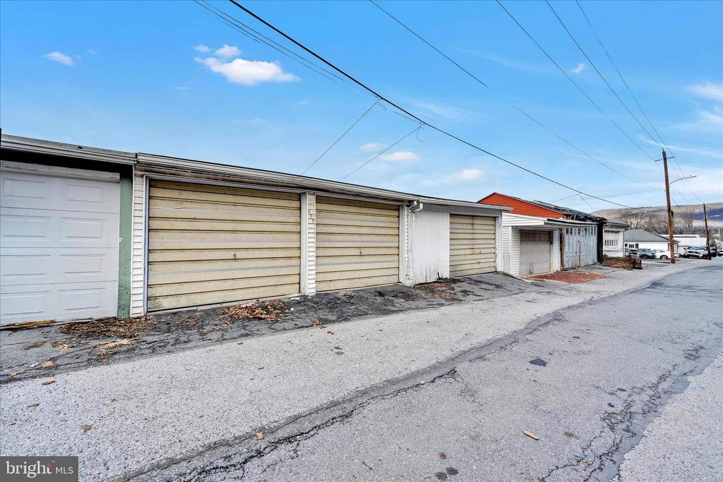 305 S 4th Street photo 29