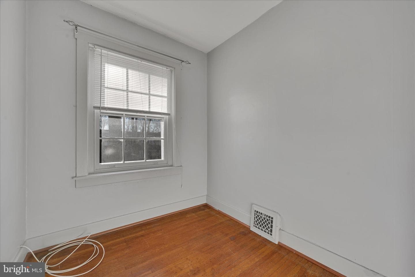 382 Sunset Road photo 15