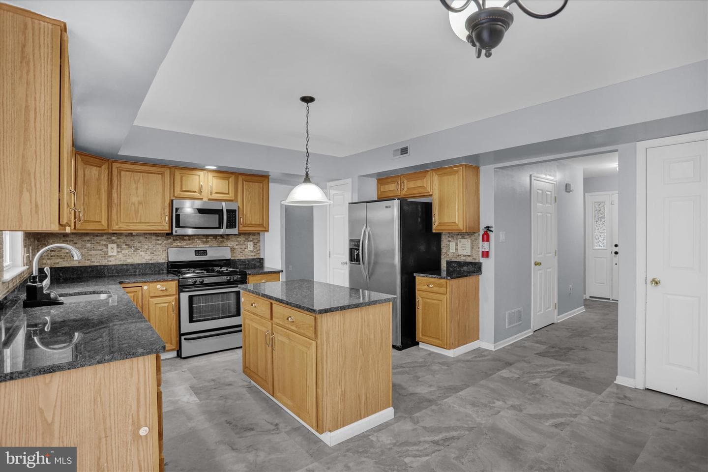 1016 Josephine Drive photo 13