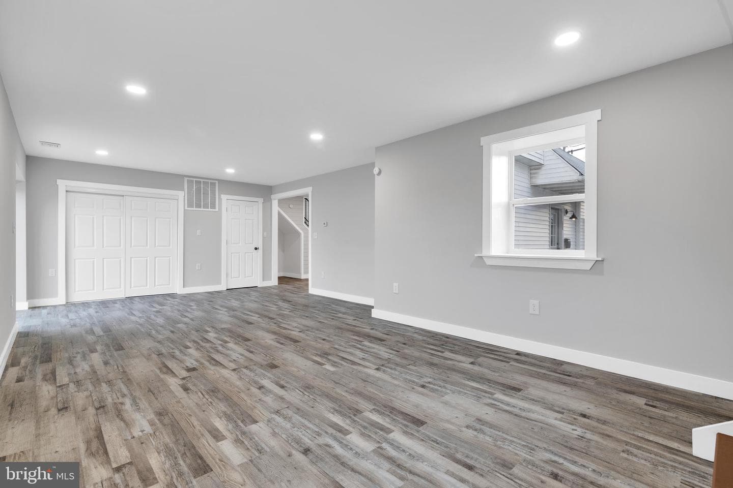 119 Heidelberg Avenue photo 15