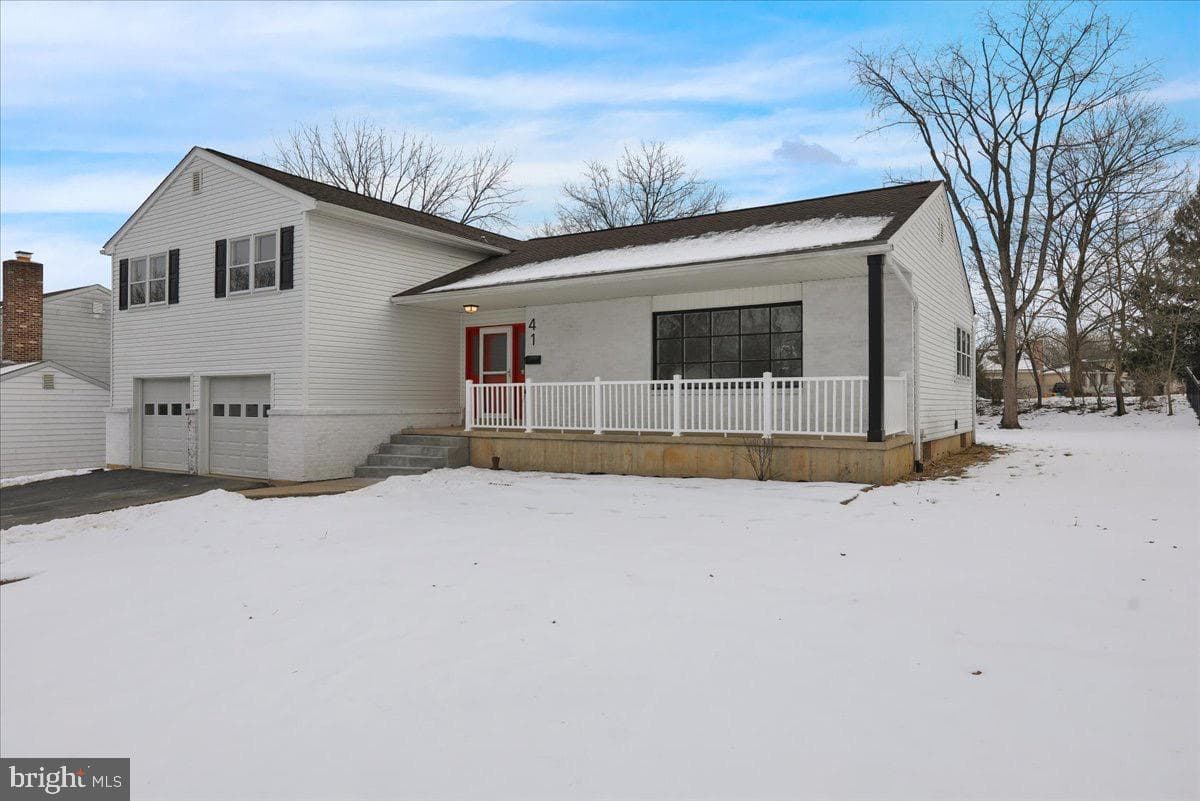41 Dorchester Drive photo 5