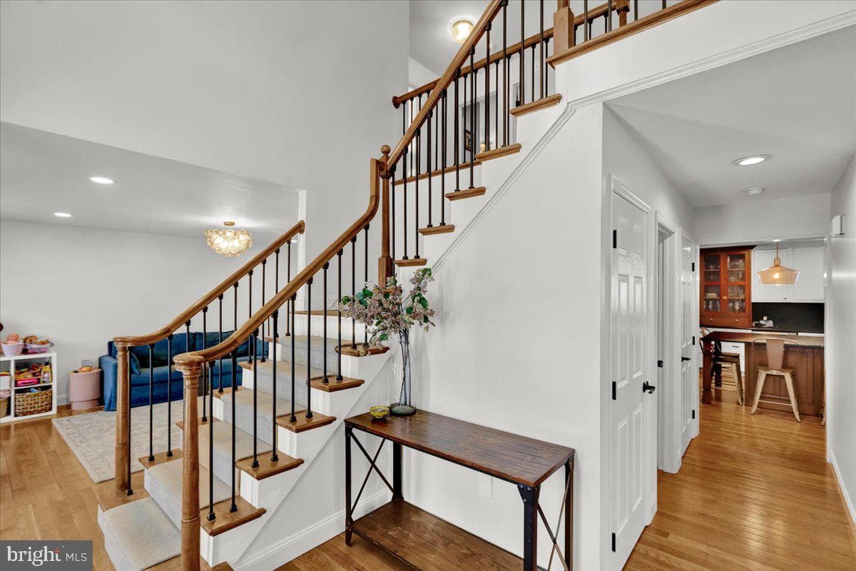 220 Sturbridge photo 11