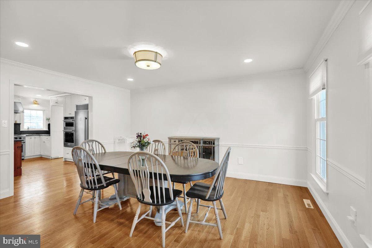 220 Sturbridge photo 15
