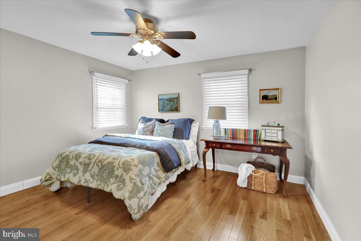 220 Sturbridge photo 40