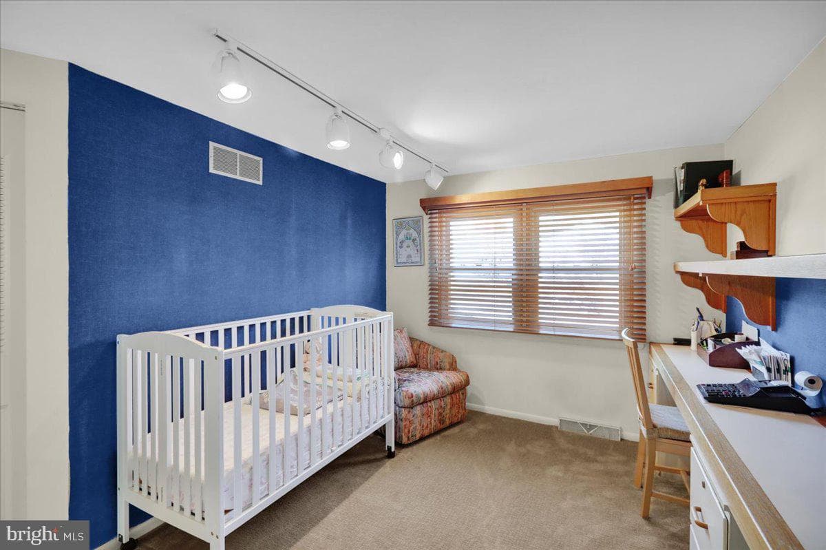 15 Courtleigh Place photo 26