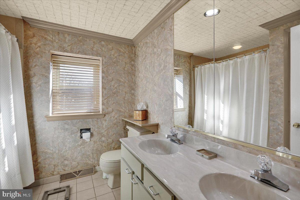 15 Courtleigh Place photo 27