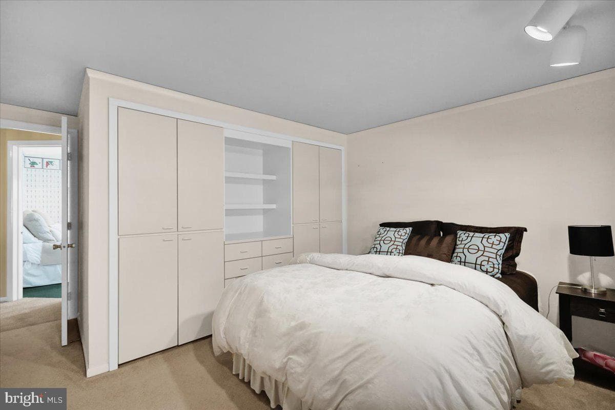 15 Courtleigh Place photo 30