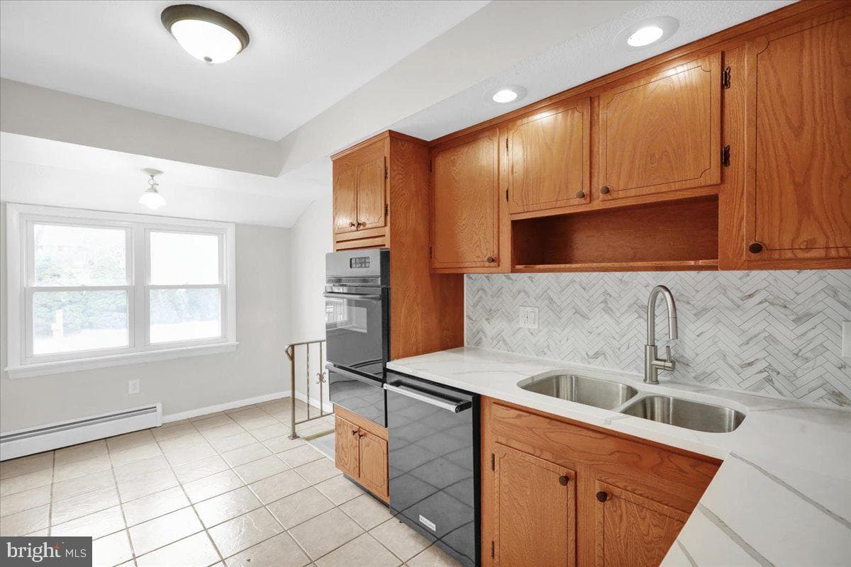 204 High Blvd photo 24