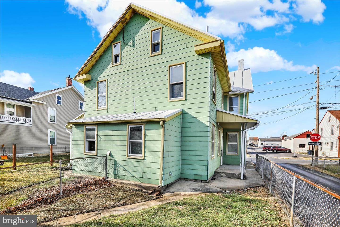 23 N Front Street photo 4