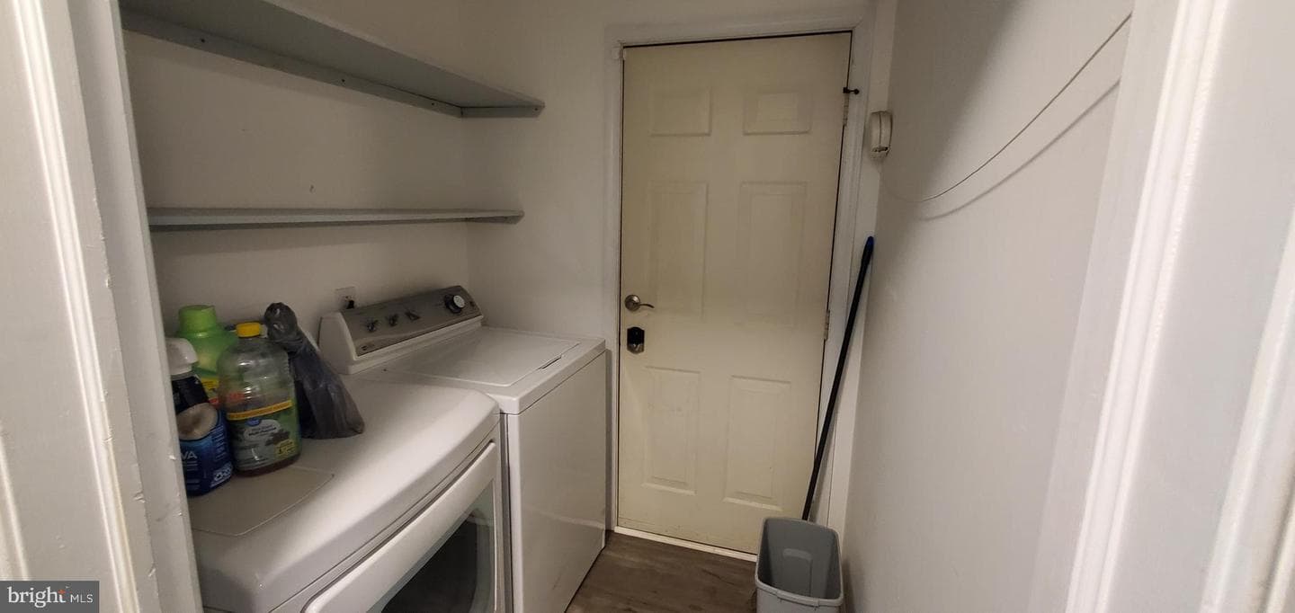 49 Villa Avenue photo 11
