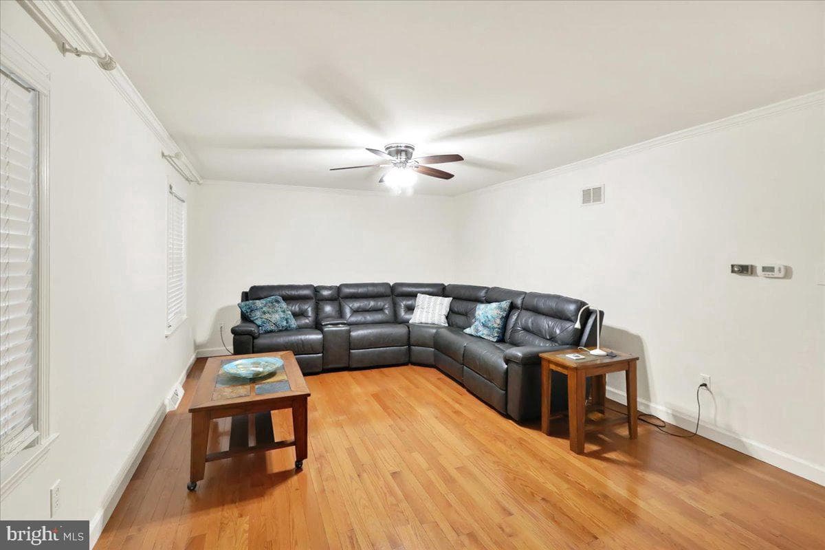 780 Corbit Drive photo 4