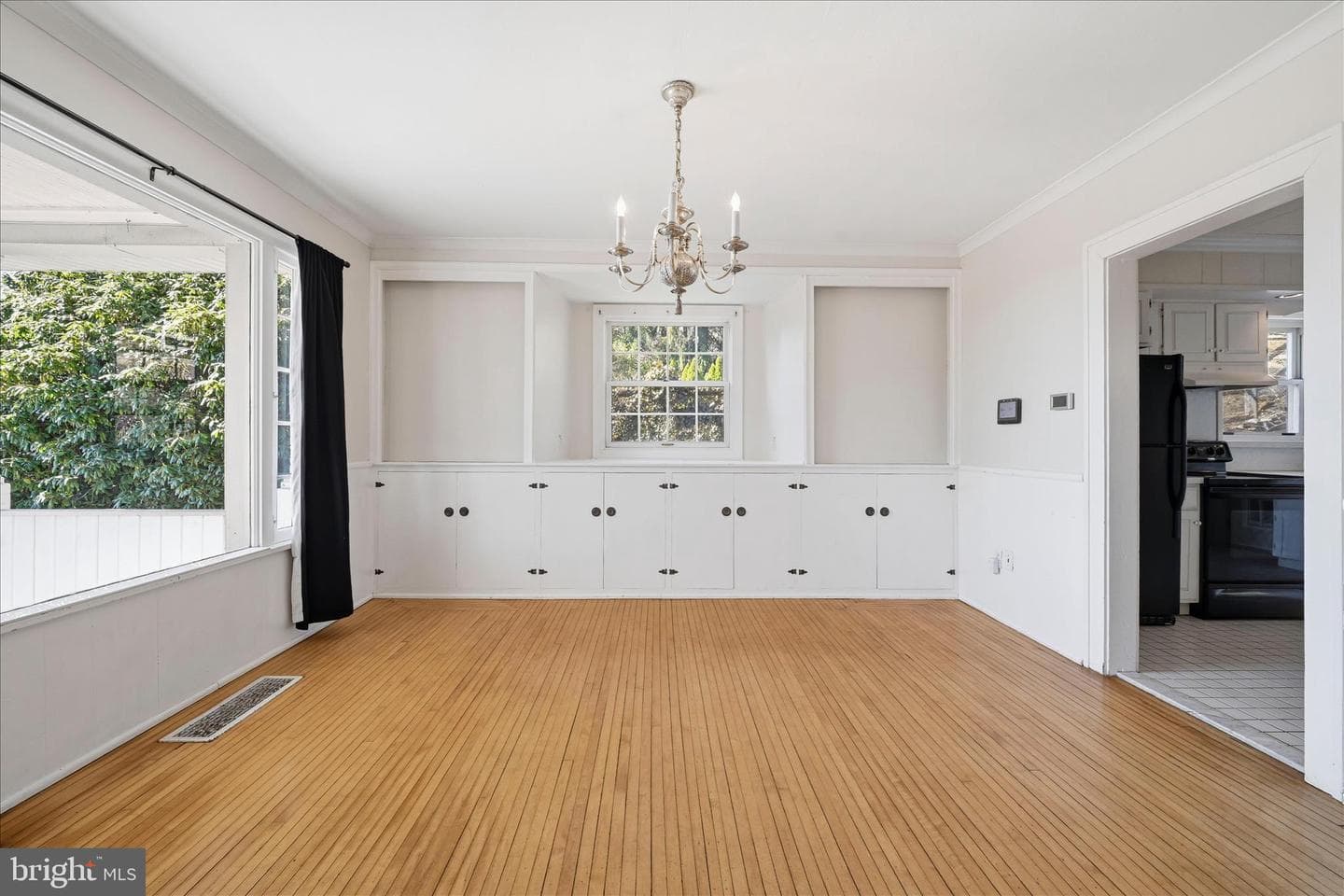 450 Fountain Avenue photo 12