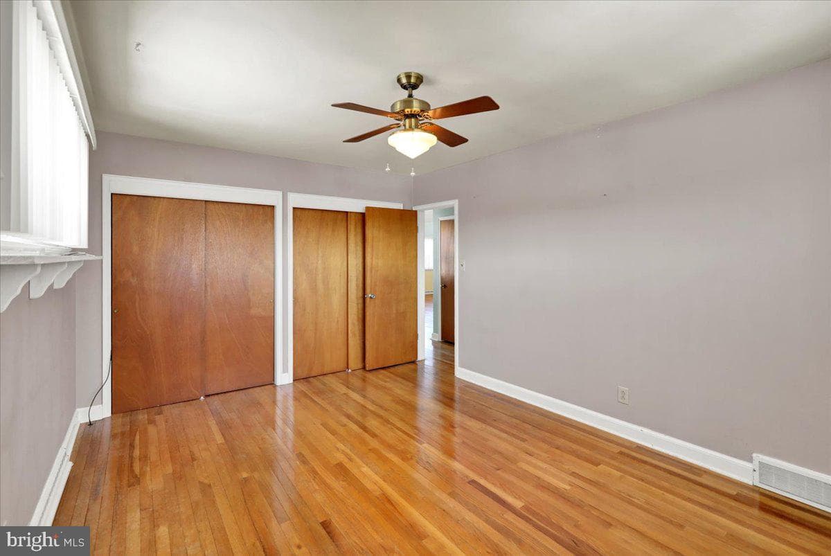 629 Lawrence Avenue photo 21
