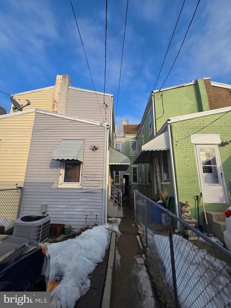 1624 N 10th Street photo 26