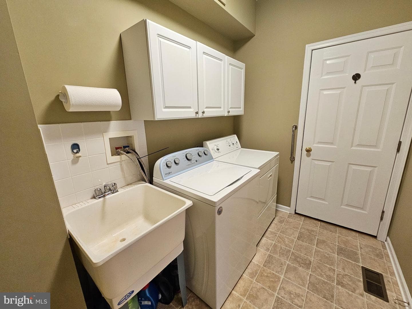 1509 Lexington Way photo 30