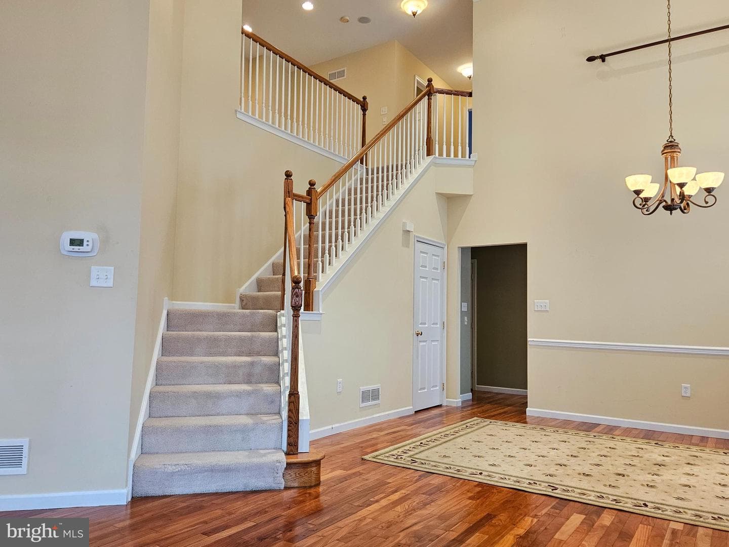 1509 Lexington Way photo 6