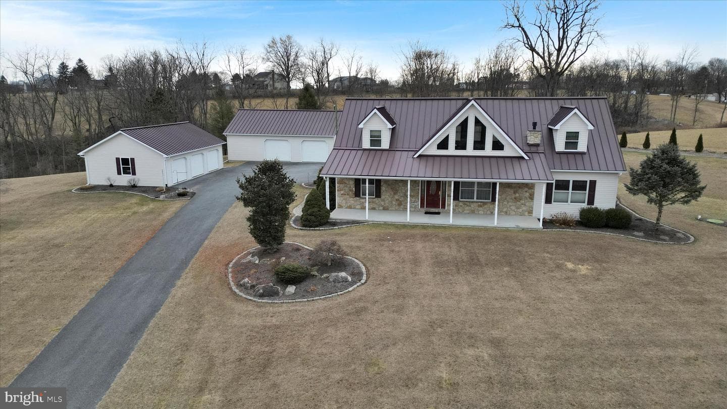 757 E Rehrersburg Road photo 11