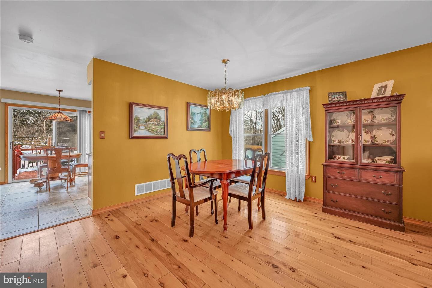 39 Fox Glove Lane photo 14