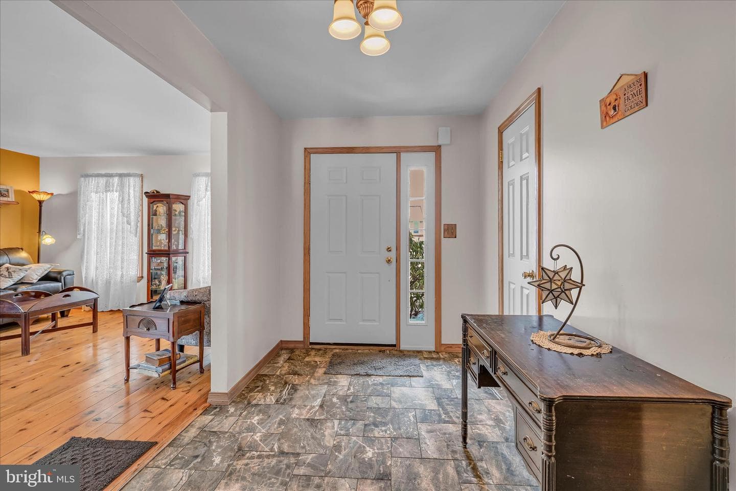39 Fox Glove Lane photo 8