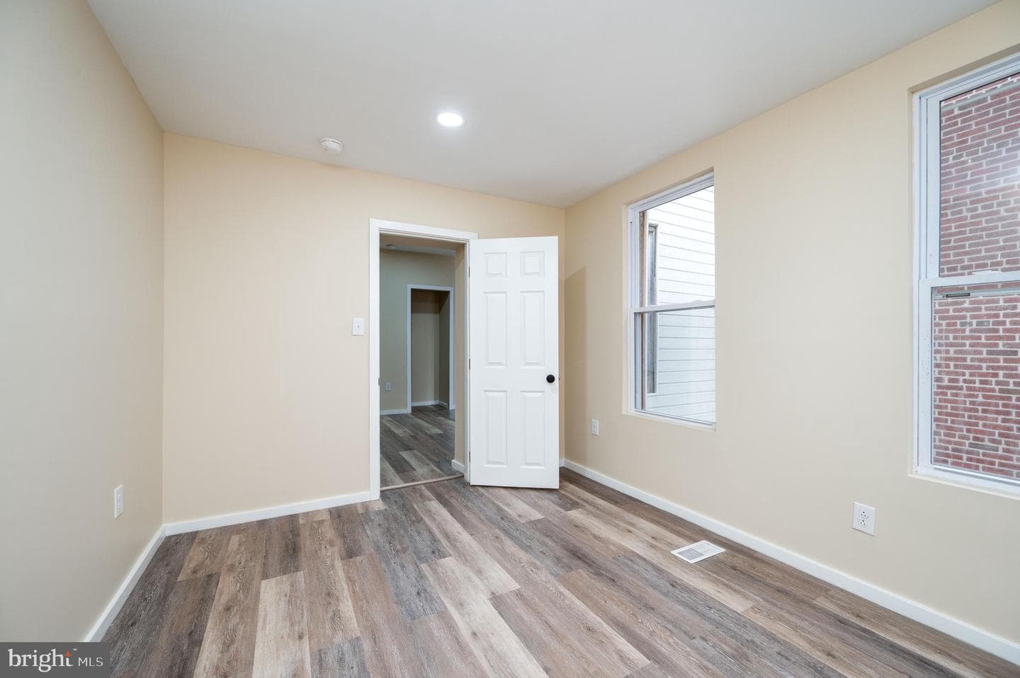 812 Bingaman Street photo 33