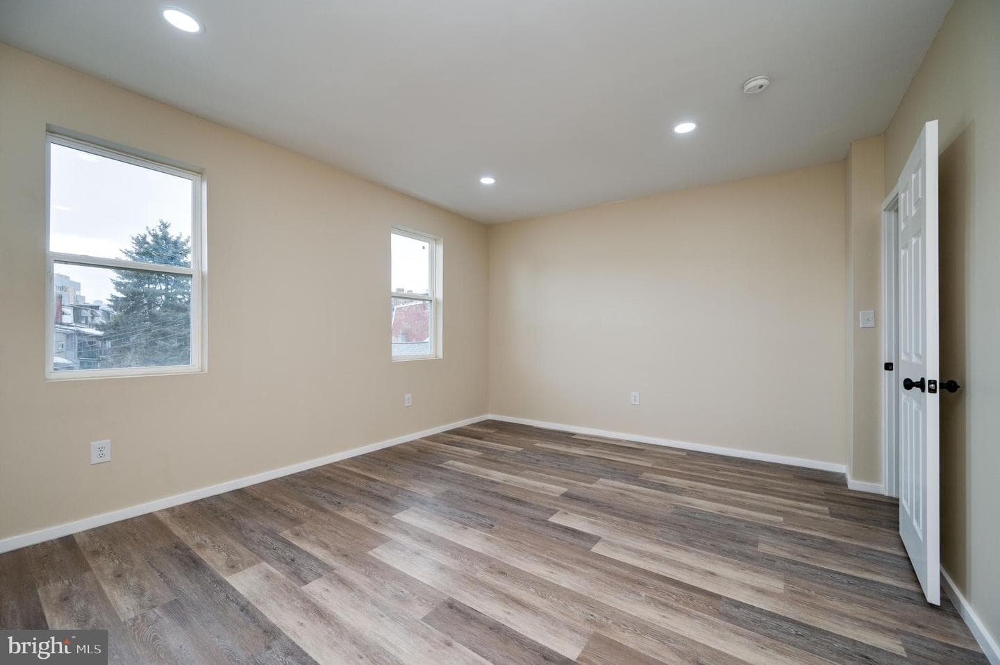 812 Bingaman Street photo 37