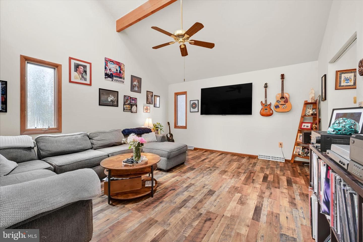 205 Pembroke Drive photo 8
