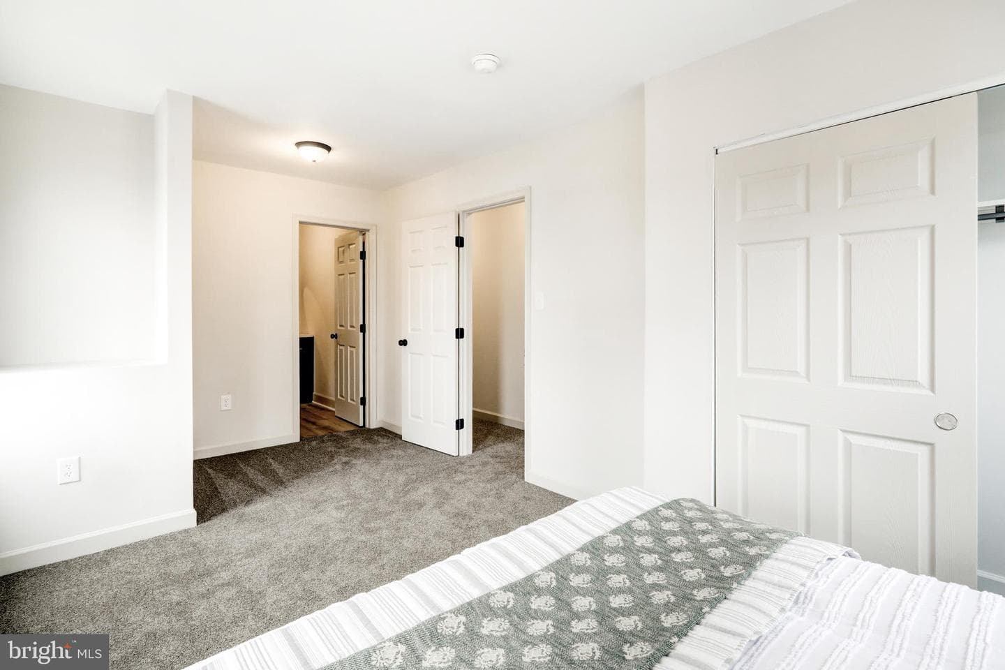 5 Edgewood Avenue photo 25