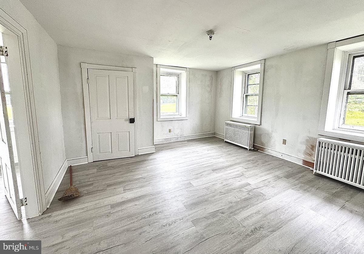 133 Hunter Road photo 19