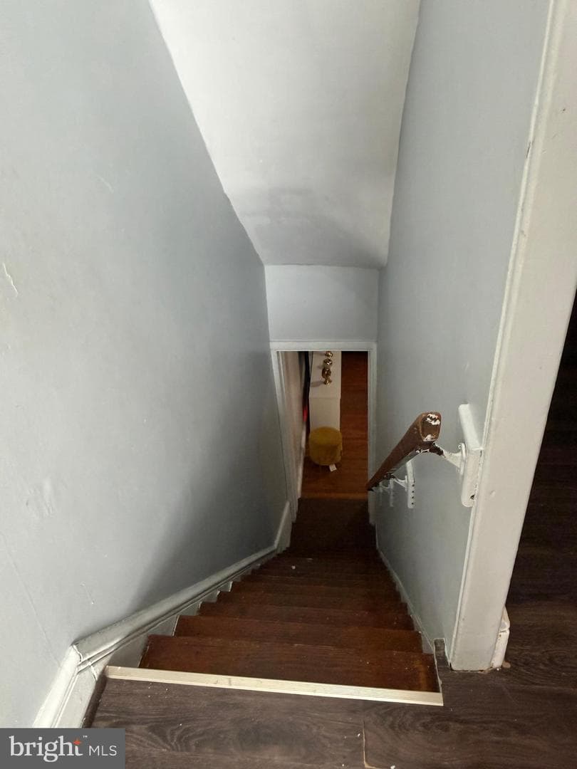 515 Elm Street photo 23
