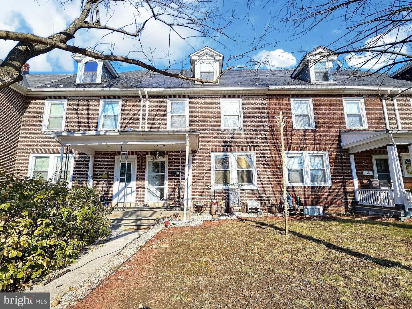 221 Tulpehocken Avenue photo 1