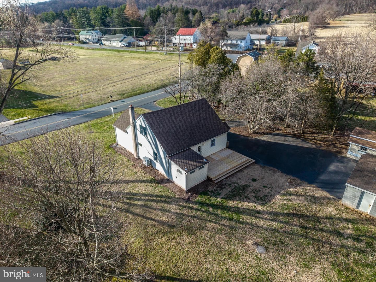 183 Worman Road photo 10