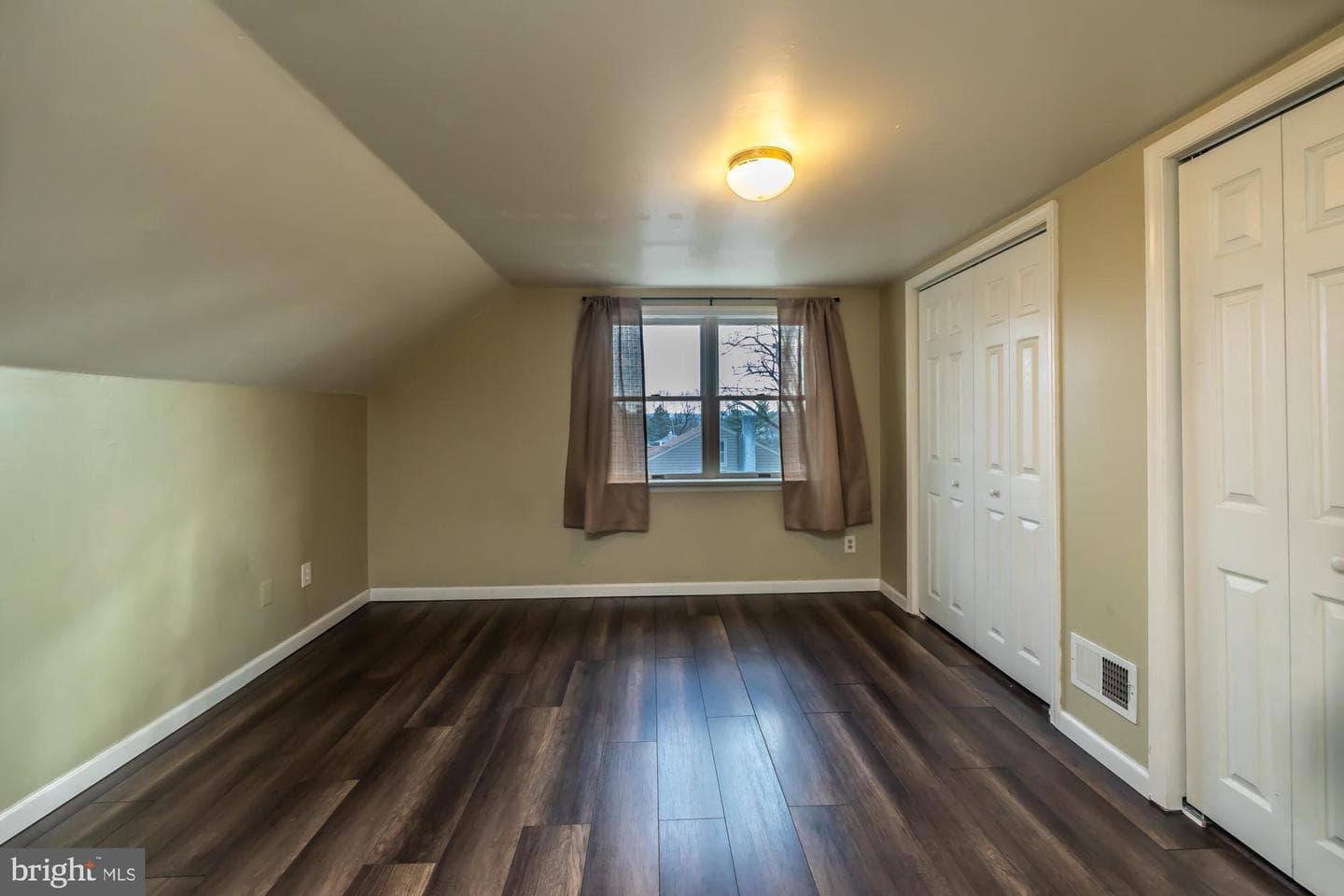 183 Worman Road photo 37