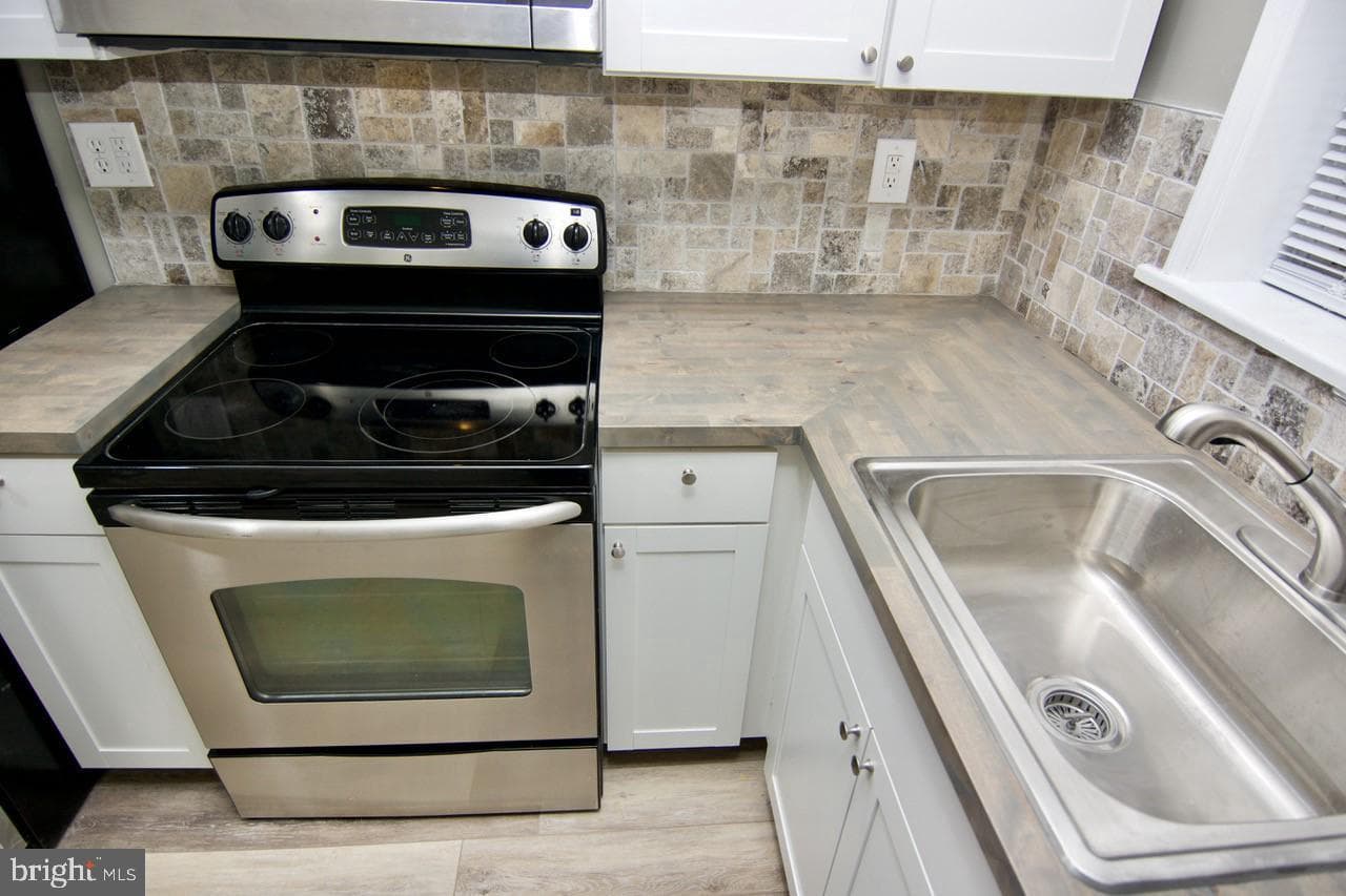 1115 Muhlenberg Street photo 7