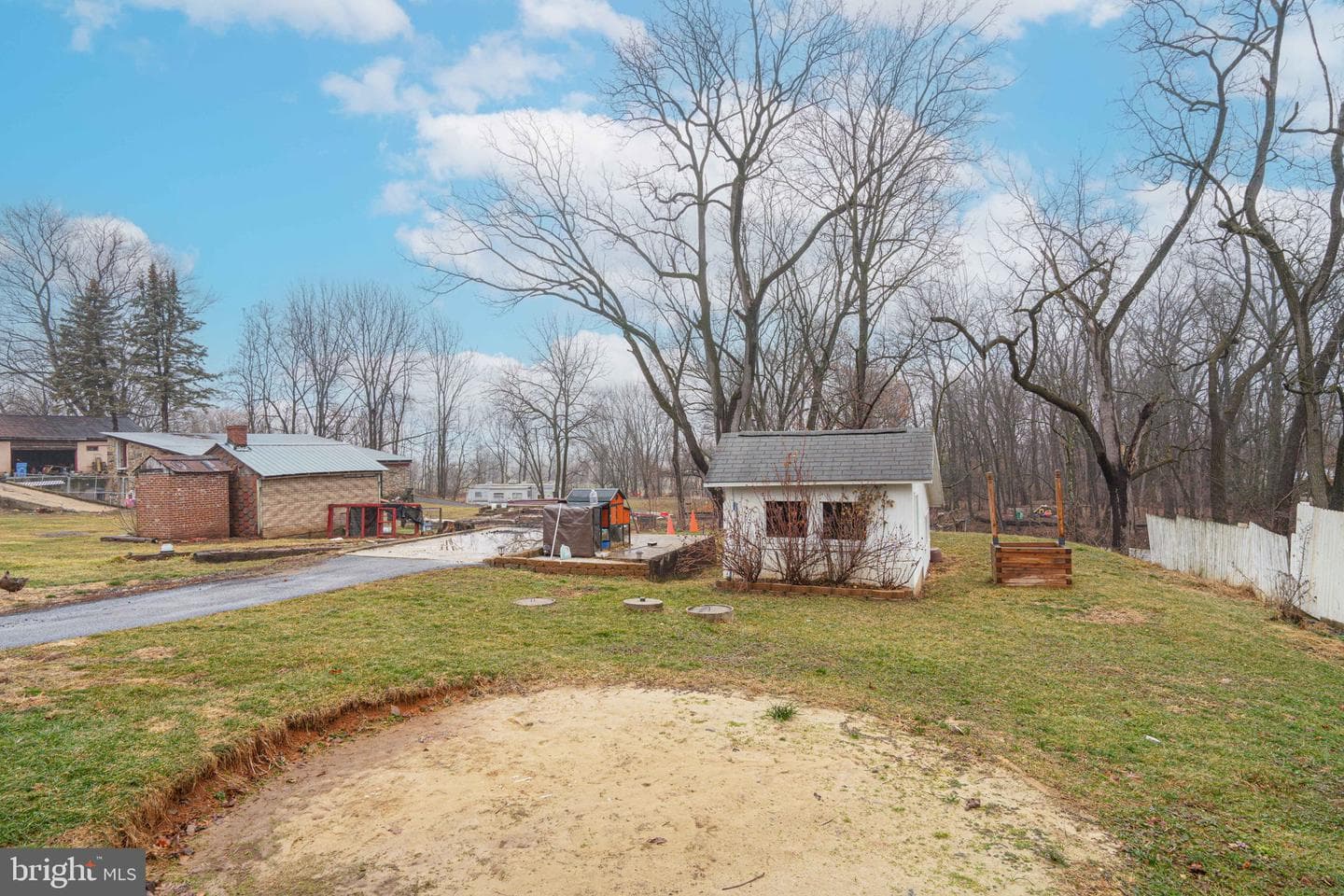 1303 State Street photo 41
